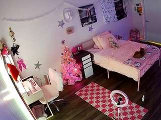 voyeurcam-lolavalent... webcam