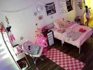 voyeurcam-lolavalent... webcam