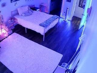voyeurcam-lolavalentine23
