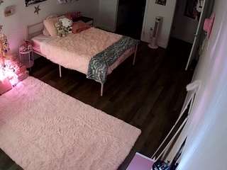 voyeurcam-lolavalentine23