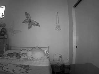 voyeurcam-lolavalentine23