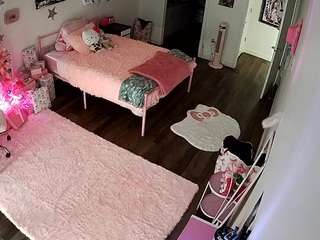 voyeurcam-lolavalentine23