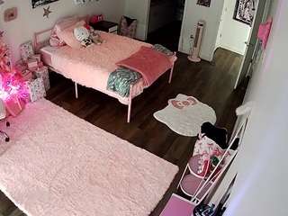 voyeurcam-lolavalentine23