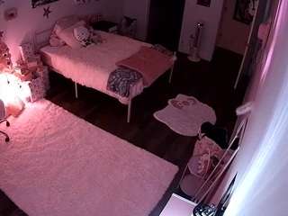 voyeurcam-lolavalentine23