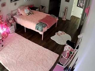 voyeurcam-lolavalentine23