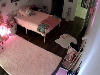 voyeurcam-lolavalentine23