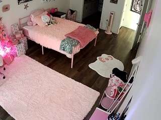 voyeurcam-lolavalentine23