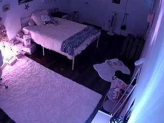voyeurcam-lolavalentine23
