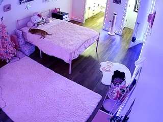 voyeurcam-lolavalentine23