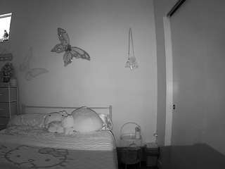 voyeurcam-lolavalentine23