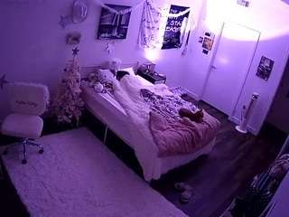 voyeurcam-lolavalentine23
