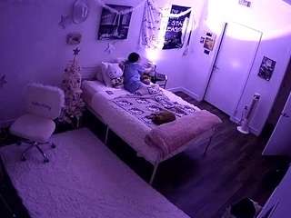 voyeurcam-lolavalentine23's CamSoda show and profile