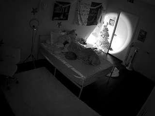 voyeurcam-lolavalentine23's CamSoda show and profile