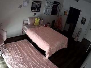 voyeurcam-lolavalentine23 live webcam on Soda Cams