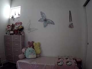 voyeurcam-lolavalentine23