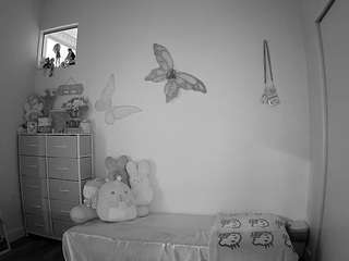 voyeurcam-lolavalentine23