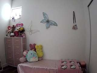 voyeurcam-lolavalentine23