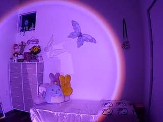 voyeurcam-lolavalentine23
