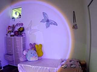 voyeurcam-lolavalentine23