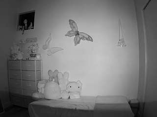 voyeurcam-lolavalentine23