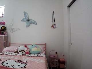 voyeurcam-lolavalentine23