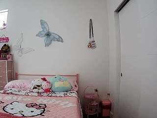voyeurcam-lolavalentine23