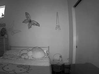 voyeurcam-lolavalentine23