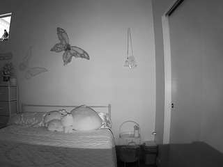 voyeurcam-lolavalentine23