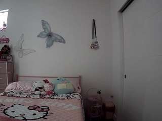 voyeurcam-lolavalentine23