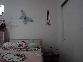 voyeurcam-lolavalentine23