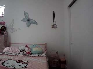 voyeurcam-lolavalentine23