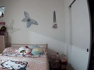 voyeurcam-lolavalentine23