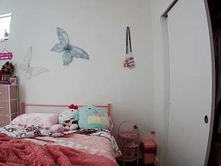 voyeurcam-lolavalentine23