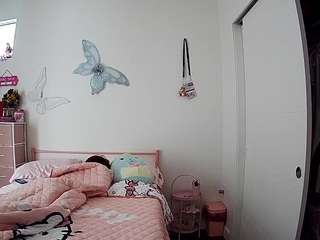 voyeurcam-lolavalentine23