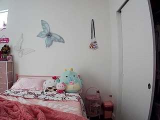 voyeurcam-lolavalentine23
