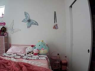 voyeurcam-lolavalentine23