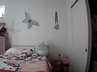 voyeurcam-lolavalentine23