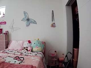 voyeurcam-lolavalentine23