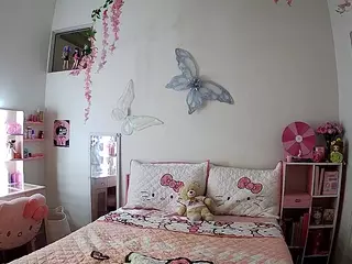 voyeurcam-lolavalentine23