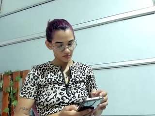 yurlycardona Live Webcam on CamSoda