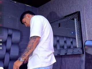 jaze-bradley webcam