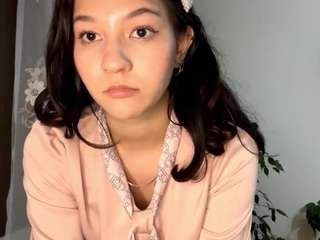 Live webcam model josephinesanchez on Soda Cams