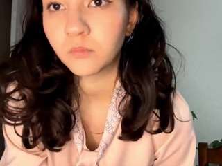 Live webcam model josephinesanchez on Soda Cams