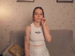 mechellelyter Live Webcam on CamSoda