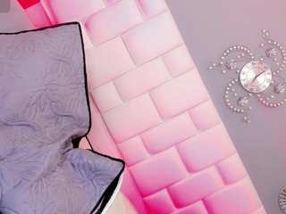 naughty-sexy-girrl webcam