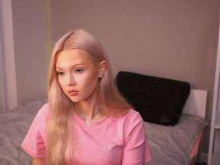 dionnamoos Live Webcam on CamSoda