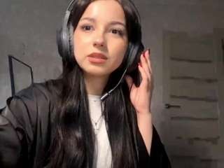 madelinebaker webcam