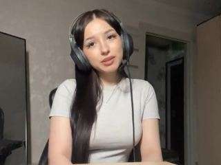 madelinebaker webcam