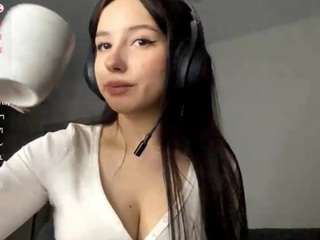 madelinebaker webcam