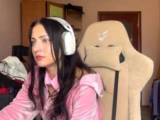 AlessiaJohnson